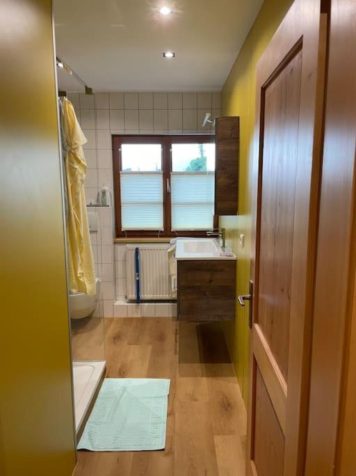 Neu Renoviertes 2Zi Appartment Im Dg Feldkirch Exteriör bild