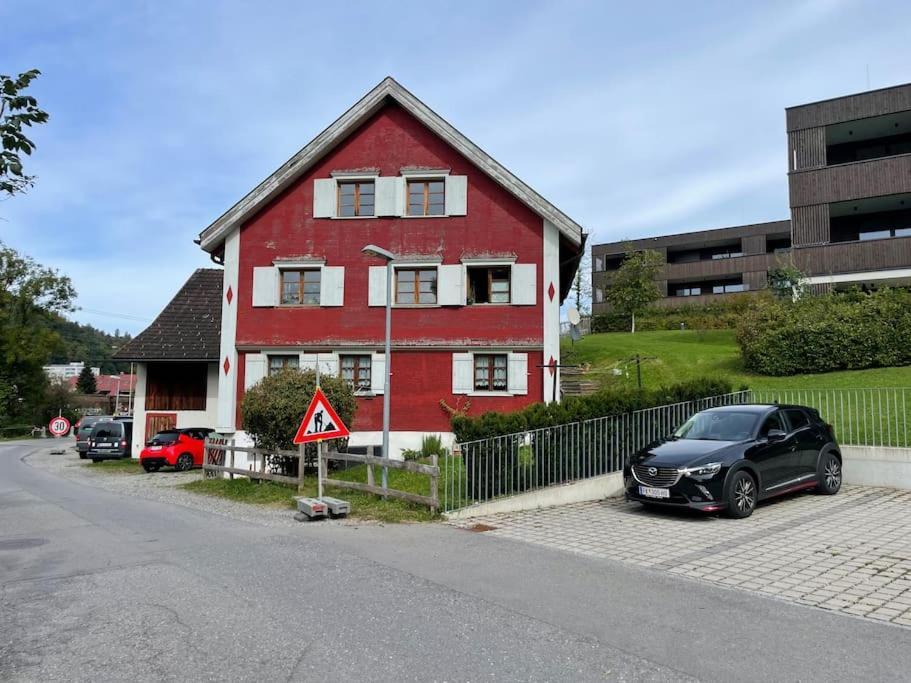 Neu Renoviertes 2Zi Appartment Im Dg Feldkirch Exteriör bild