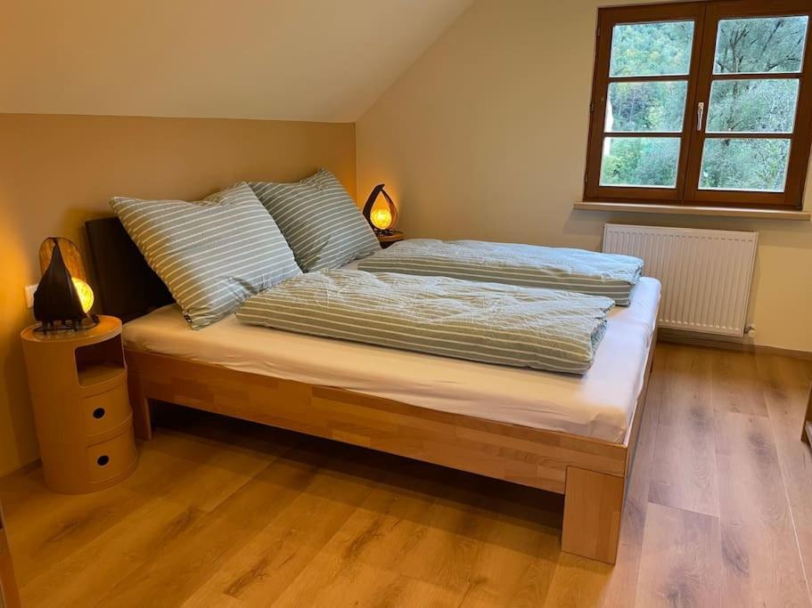 Neu Renoviertes 2Zi Appartment Im Dg Feldkirch Exteriör bild